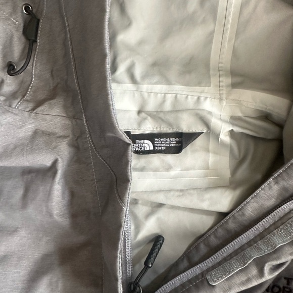 The North Face Rain Jacket XS - Picture 5 of 5
